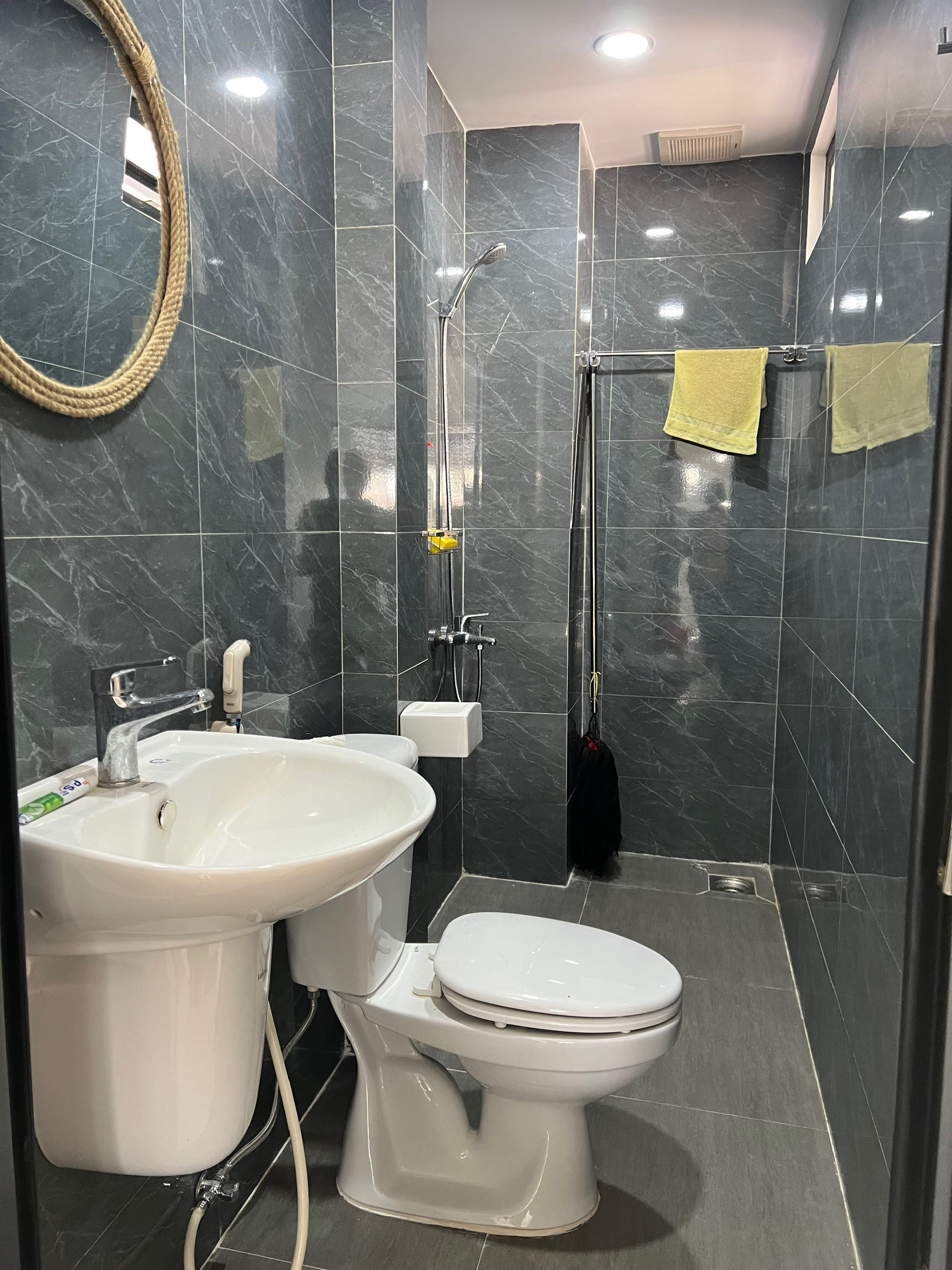 Nhà mê lửng phường tân Thành, Buôn Ma Thuột