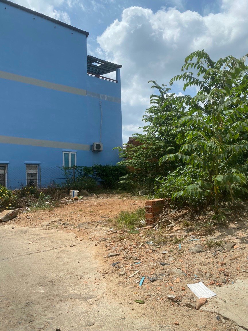 ĐẤT HẺM 322 TRẦN PHÚ PHƯỜNG THÀNH CÔNG BMT DAKLAK