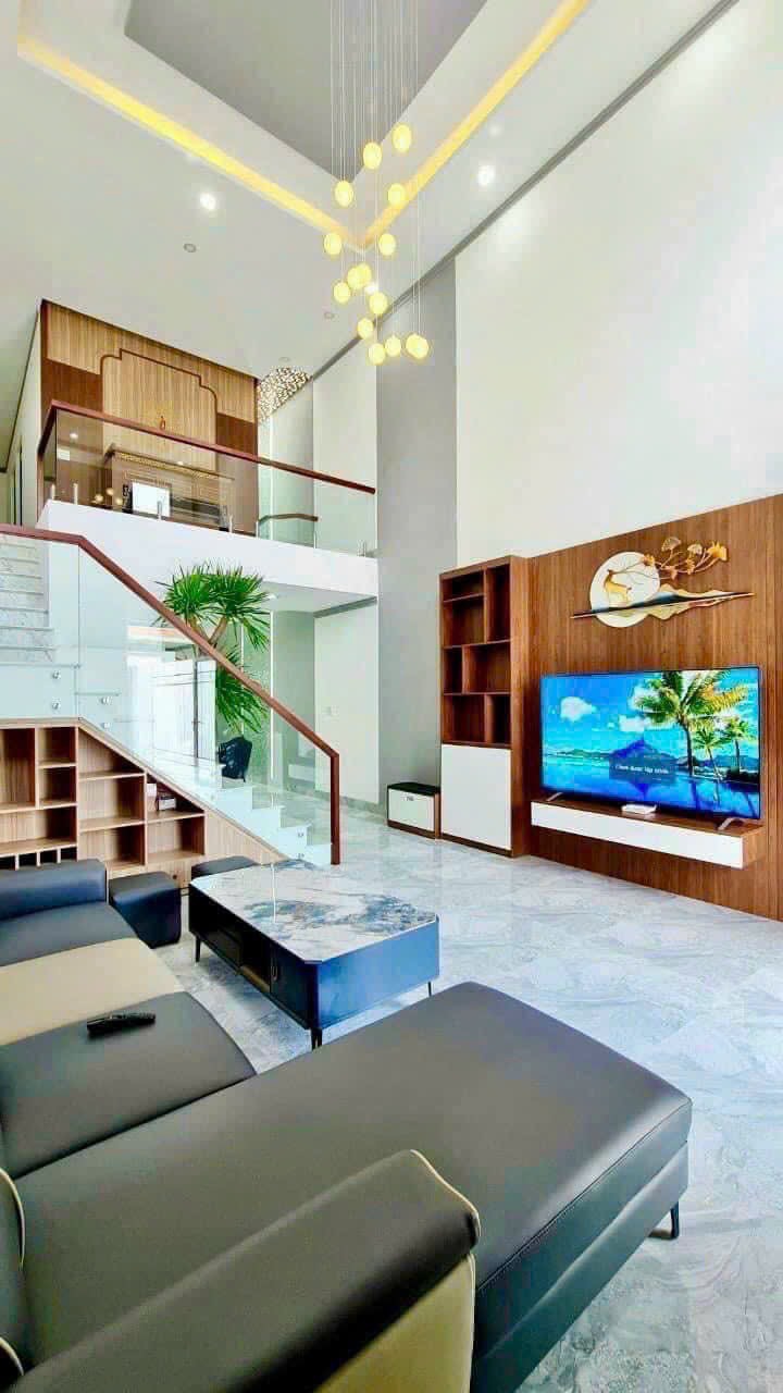 Nhà 1 mê hẻm C1 cách YMoan 50m - p.Tân Lợi Ngay trung tâm TP Giá 3,7 tỷ