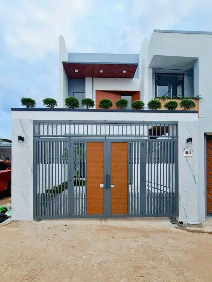 Nhà 1 mê hẻm C1 cách YMoan 50m - p.Tân Lợi Ngay trung tâm TP Giá 3,7 tỷ