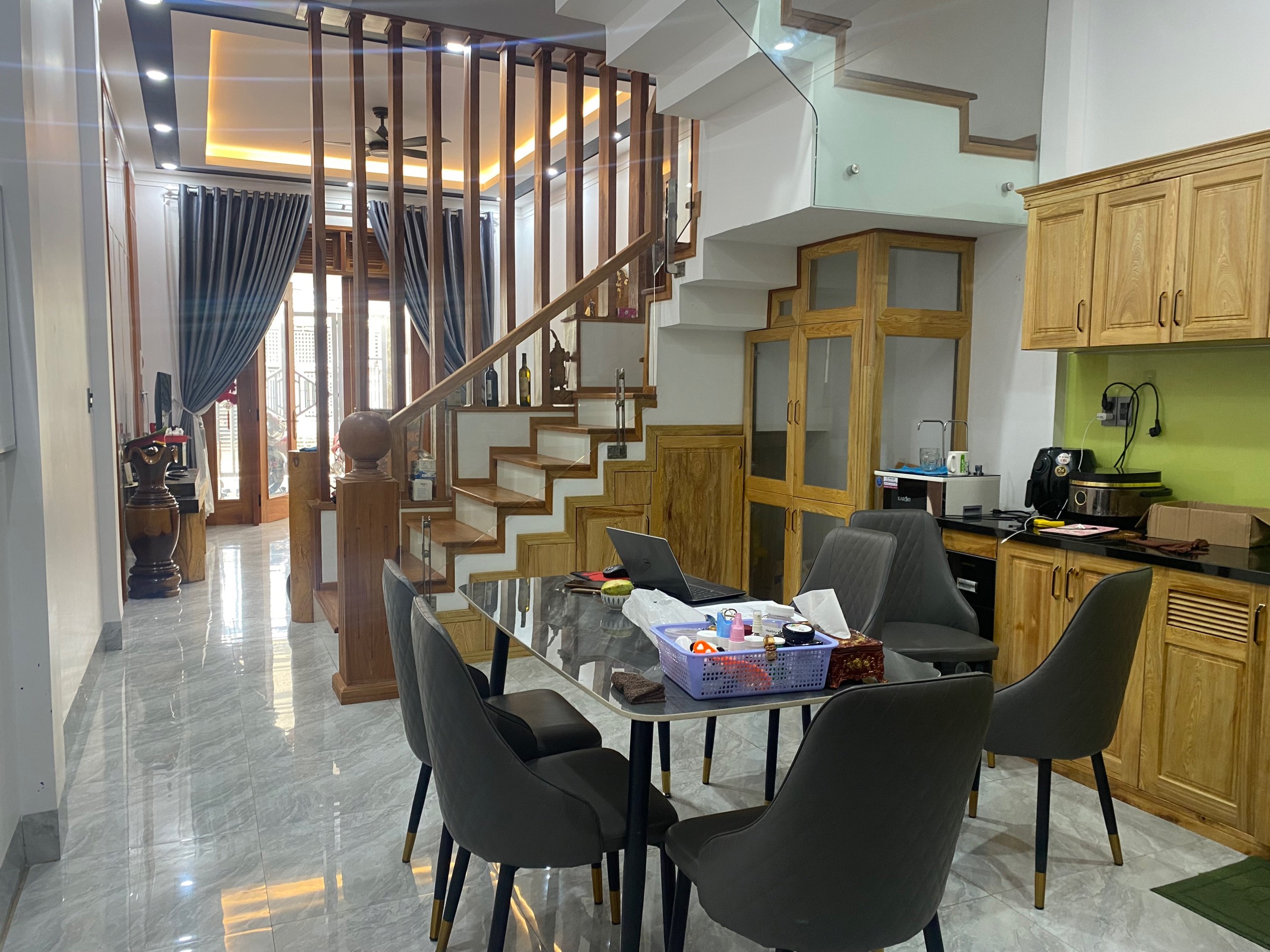 NHÀ MÊ ĐẸP MẶT TIỀN HẺM CHÍNH 142 Y MOAL, P TÂN LỢI, TP BMT GIÁ 3.5 TỶ