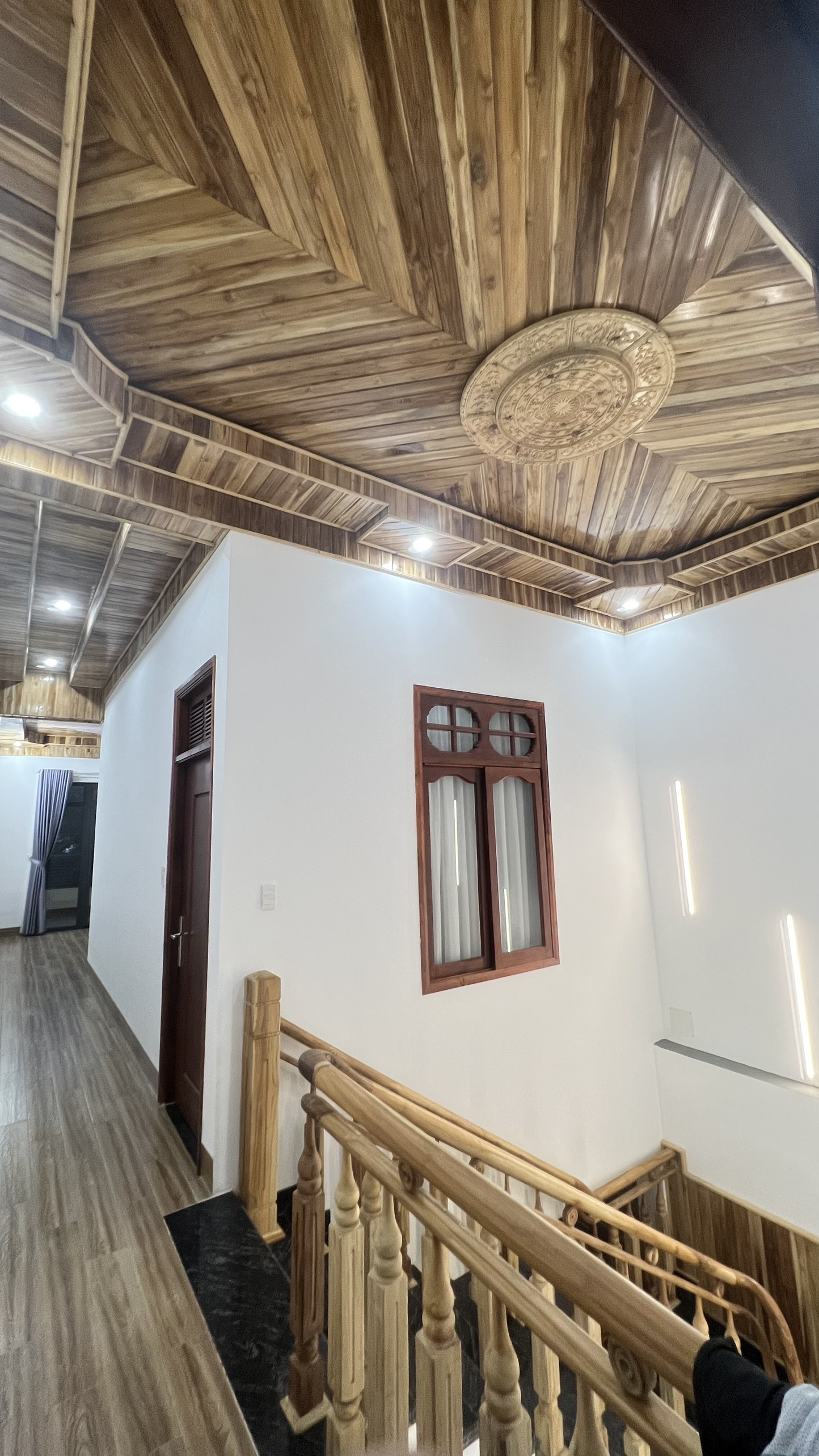 BÁN NHÀ MẶT TIỀN NGÔ QUYỀN SIÊU BMT DAKLAK