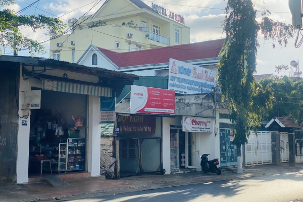 Đất phố mặt tiền Trần Phú