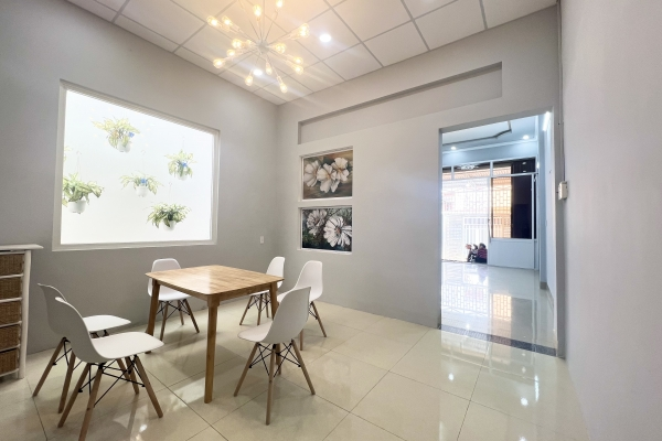 NHÀ MẶT TIỀN Y PLO EBAN, P TỰ AN, TP BUÔN MA THUỘT GIÁ 2.6 TỶ