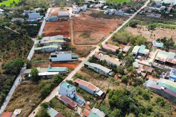 Bán đất hẻm 165 Vạn Xuân