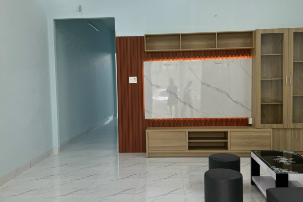 NHÀ MẶT TIỀN LƯƠNG ANH QUANG, P TÂN LỢI, TP BMT HẺM 293 Y MOAL