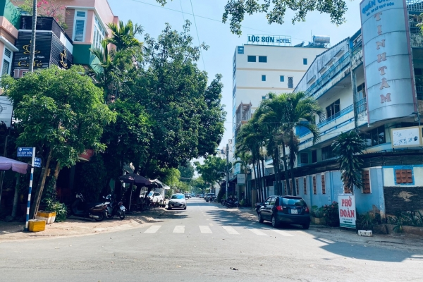 NHÀ MẶT TIỀN PHAN ĐĂNG LƯU, P TÂN AN, TP BMT