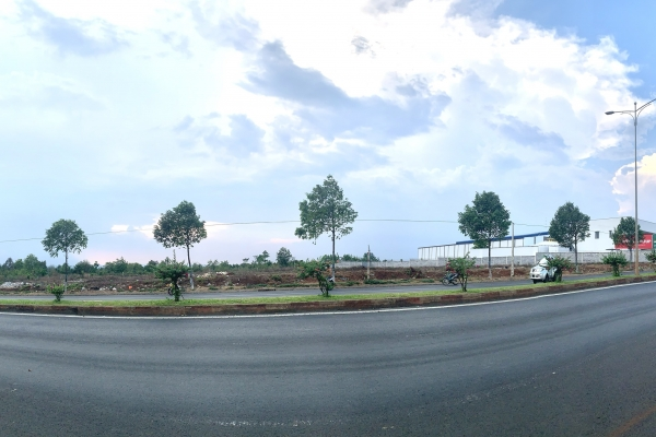 Bán đất mặt tiền 10/3
