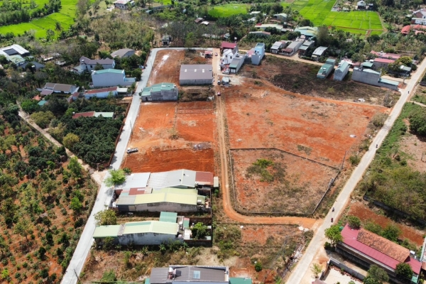 Bán đất hẻm 165 Vạn Xuân