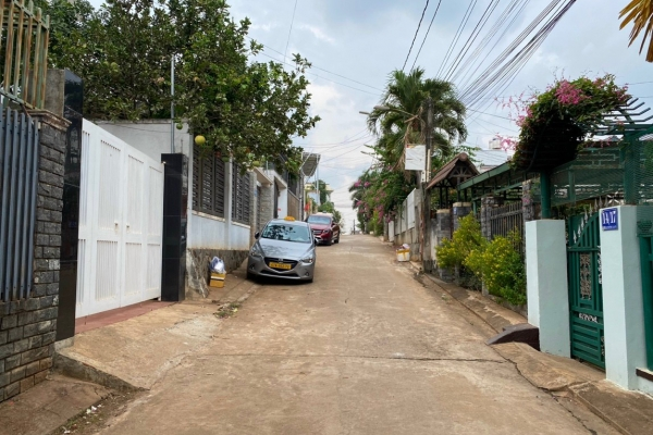 NHÀ ĐẸP CÙ CHÍNH LAN PHƯỜNG TÂN THÀNH BMT DAKLAK