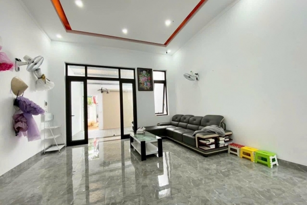 Bán Nhà Cuối YMoal