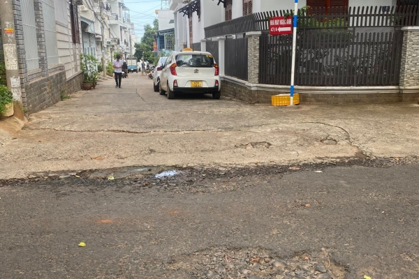 ĐẤT HẺM TRƯƠNG CÔNG ĐỊNH PHƯỜNG THÀNH CÔNG BMT DAKLAK