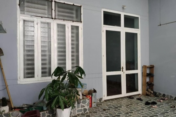 Bán nhà cấp 4 Hoà Thắng.Cách đường Nguyễn Lương Bằng 30m.