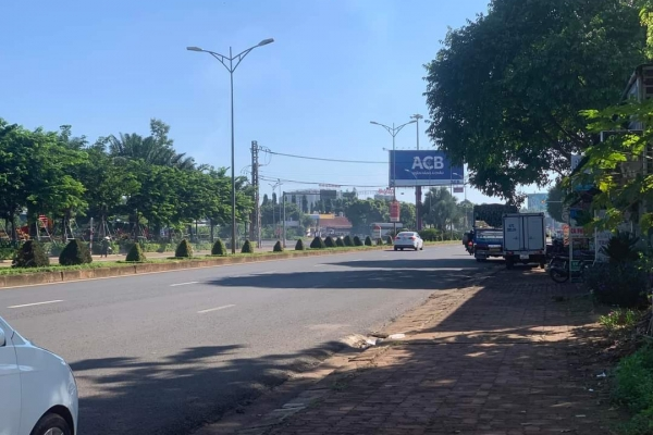 Bán ngôi nhà mặt đường Nguyễn Chí Thanh -BMT