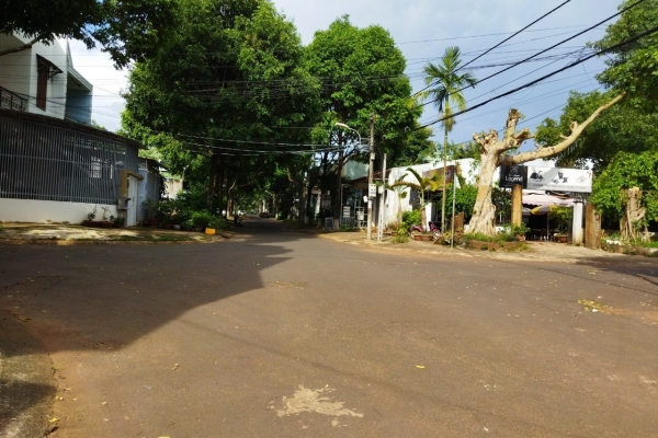 🌼🍀🌼B.ÁN ĐẤT TẶNG NHÀ CẤP 4 KHU TÂN PHONG, P. TÂN HÒA, TP.BMT, DAK LĂK🌼🍀🌼  ✅ Diện tích: 5x24 mét 🌺 pháp lý: thổ cư 100% ✅Hướng: Bắc  Giá bán: 2 tỷ 500 tr