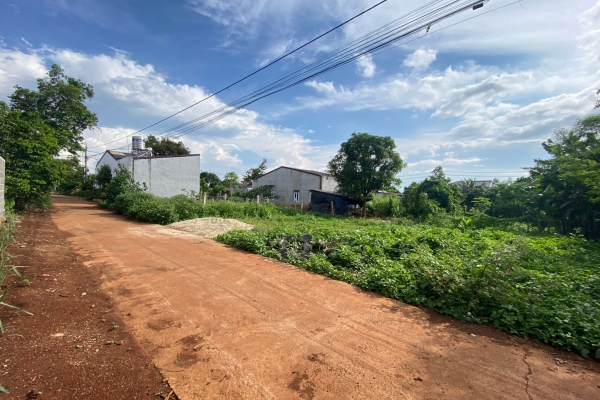 Đất đường A2 Thôn 6 Phạm Ngũ Lão, xã Cư Ebur, TP BMT 1.2 TỶ