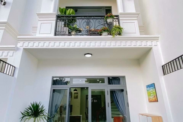 NHÀ MÊ ĐẸP HIỆN ĐẠI MỚI 100% HẺM XÔ VIẾT NGHỆ TĨNH, P THÀNH CÔNG, TP BMT GIÁ CHỈ 2.95 TỶ